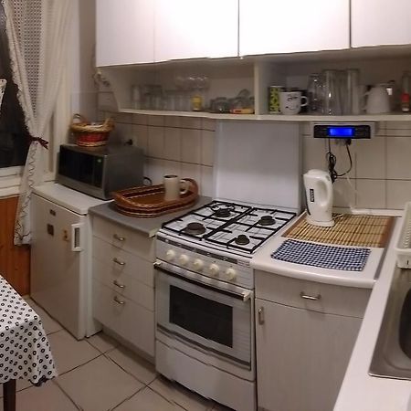 Napsugar Vendeghaziko Apartment Oroshaza Bagian luar foto