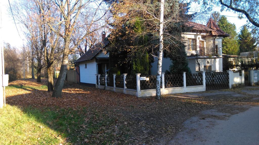 Napsugar Vendeghaziko Apartment Oroshaza Bagian luar foto
